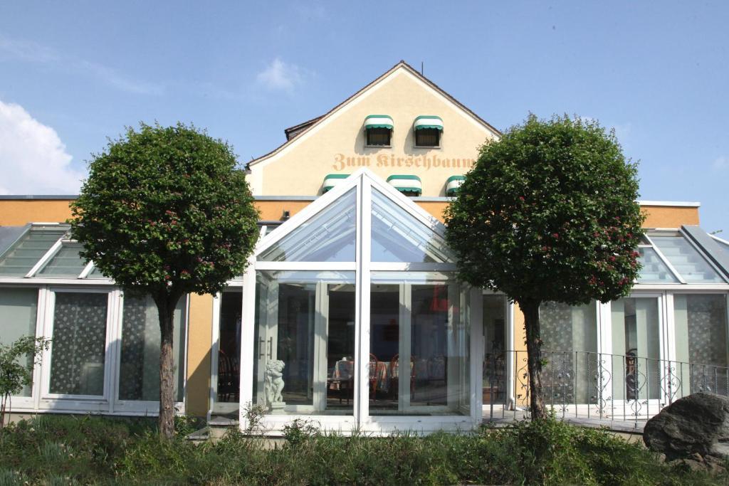 Hotel-Restaurant Zum Kirschbaum Rottendorf Exterior foto